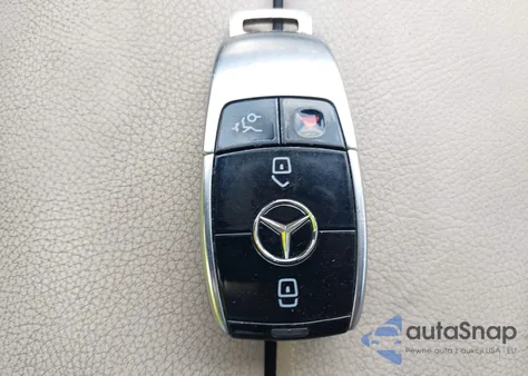 2017 Mercedes-Benz E 300 4Matic from USA, damaged, VIN WDDZF4KB2HA128201